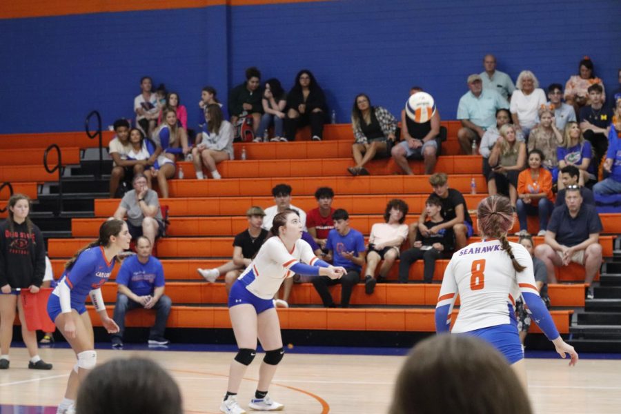 Varsity Volleyball goes against Riverdale