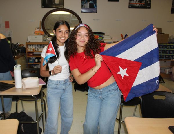 Photo Gallery: (10/8) Spirit Day - Passport to your Spirit