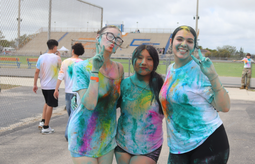 Photo Gallery: (3/12) Color Run